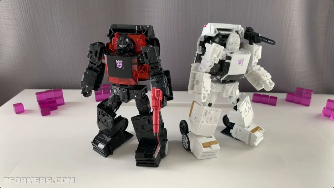 transformers runamuck and runabout